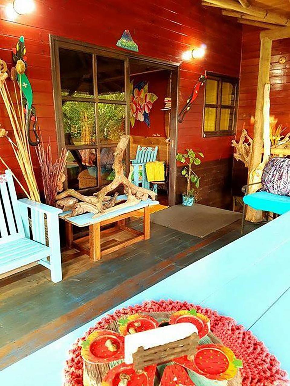 Wood House Hostel La Fortuna Eksteriør bilde