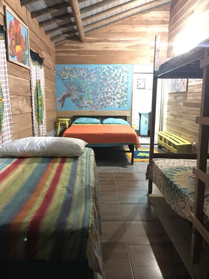 Wood House Hostel La Fortuna Eksteriør bilde