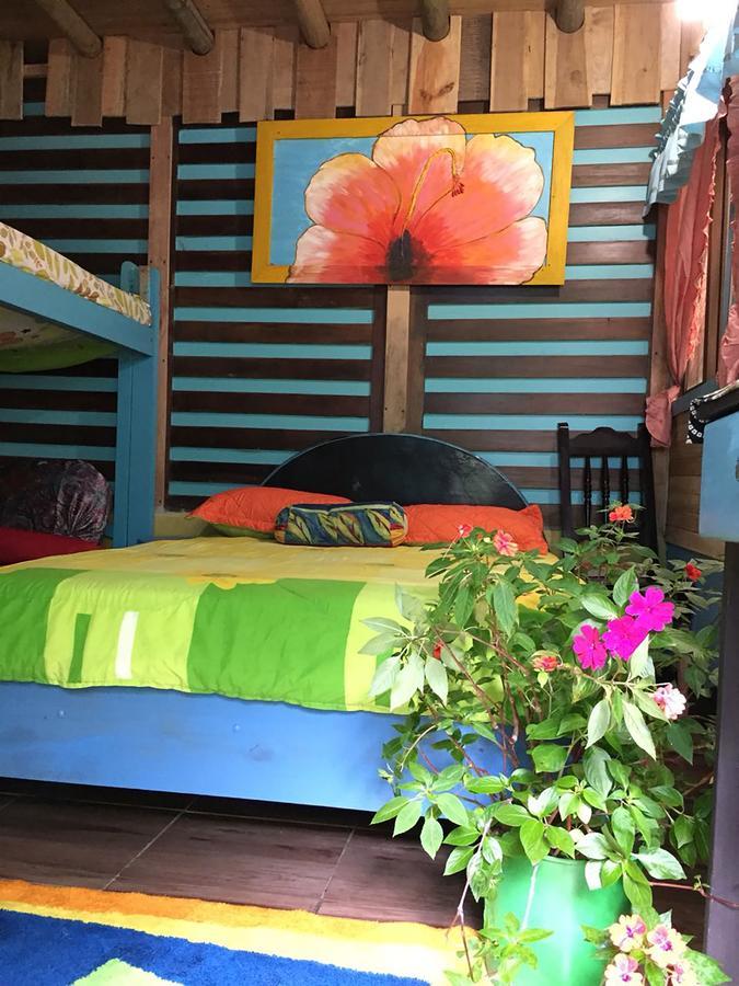 Wood House Hostel La Fortuna Eksteriør bilde